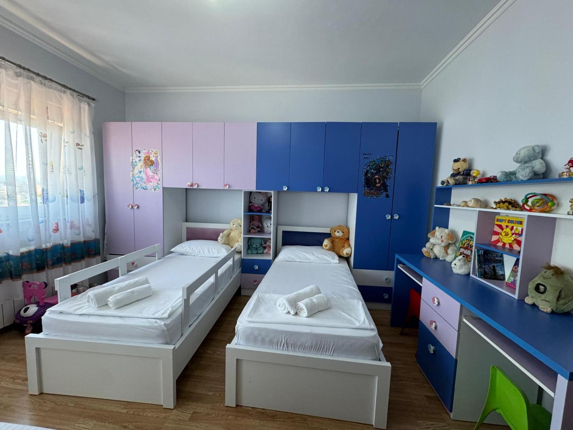 Spacious & Cozy Family Apt Near Sanatorium Appartement Tirana Buitenkant foto