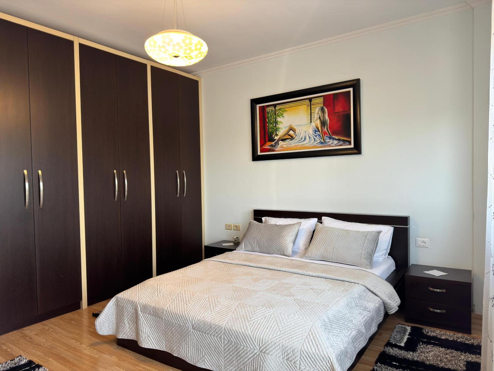 Spacious & Cozy Family Apt Near Sanatorium Appartement Tirana Buitenkant foto