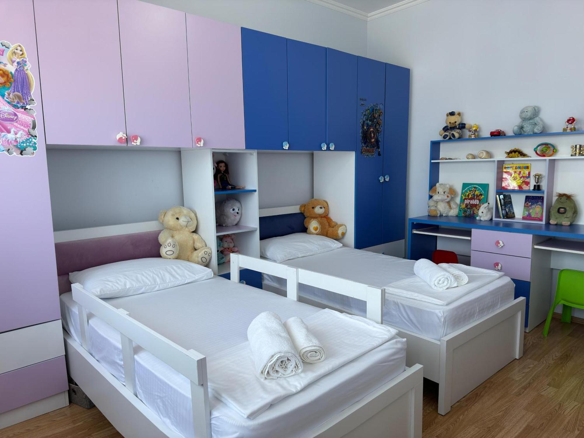 Spacious & Cozy Family Apt Near Sanatorium Appartement Tirana Buitenkant foto